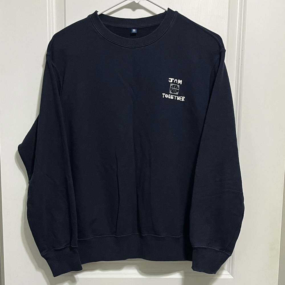 Uniqlo Kid’s Graphic Sweater Size 13
